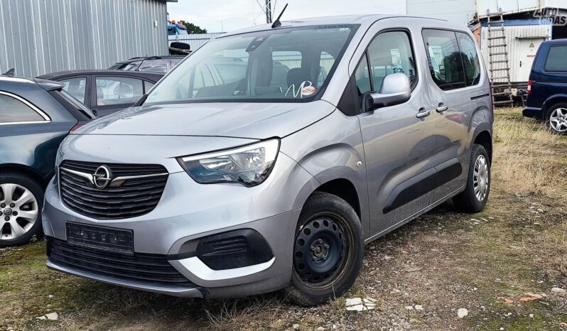 Opel Combo pilnas