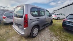 Opel Combo pilnas