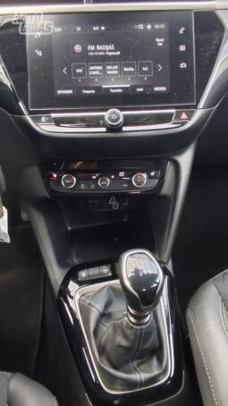 Opel Corsa pilnas