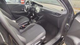 Opel Corsa pilnas