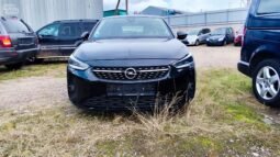 Opel Corsa pilnas