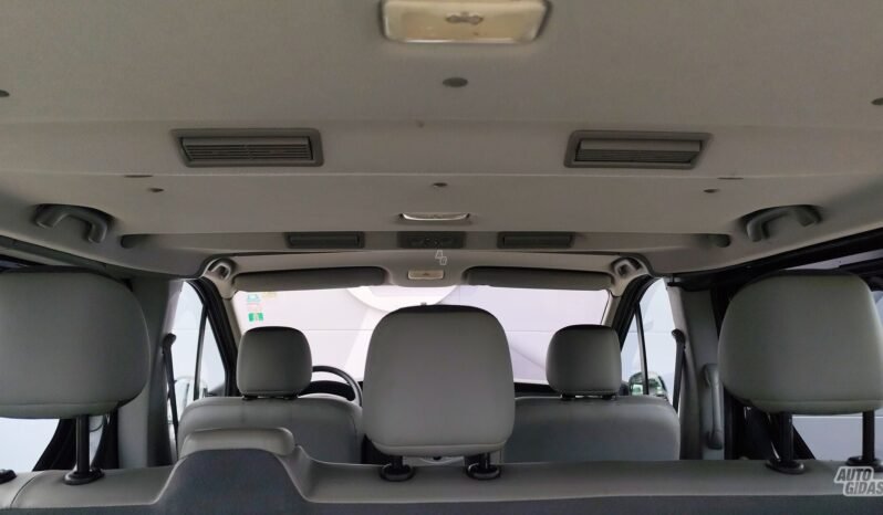 Opel Vivaro pilnas