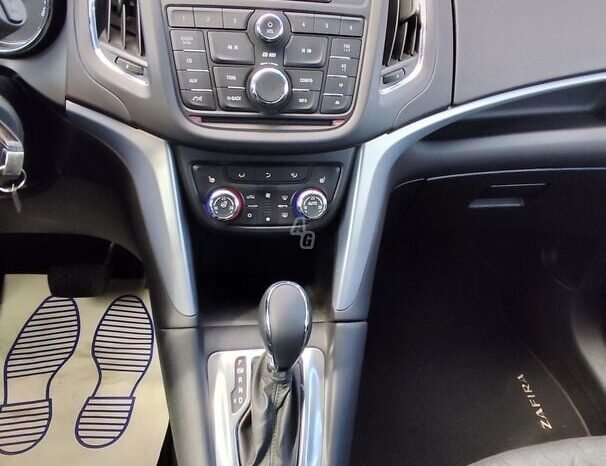 Opel Zafira pilnas