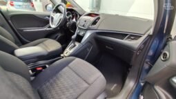 Opel Zafira pilnas
