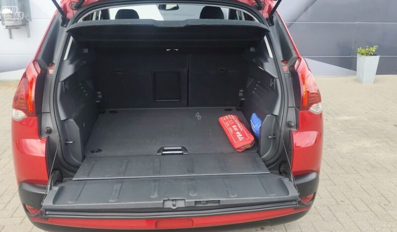 Peugeot 3008 pilnas