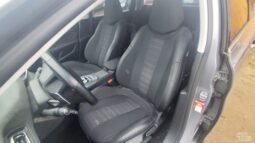 Peugeot 308 pilnas