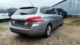 Peugeot 308 pilnas