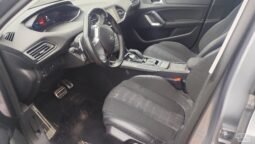 Peugeot 308 pilnas