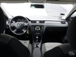 Skoda RAPID pilnas