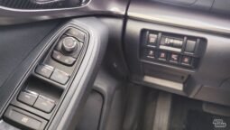 Subaru Impreza pilnas