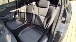 Subaru Impreza pilnas