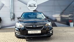 Subaru Impreza pilnas