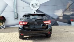 Subaru Impreza pilnas