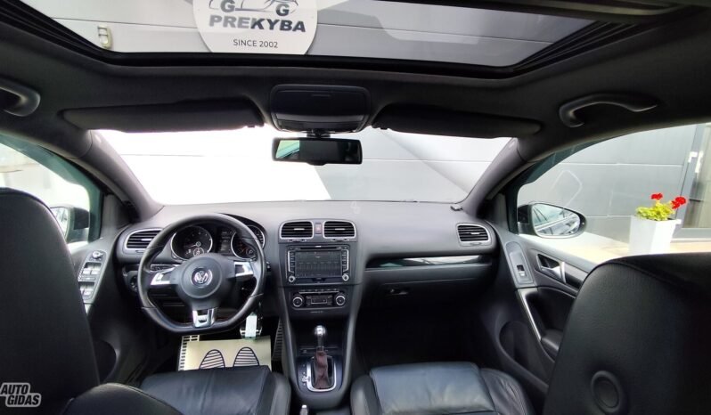 Volkswagen Golf pilnas