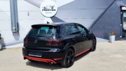 Volkswagen Golf pilnas