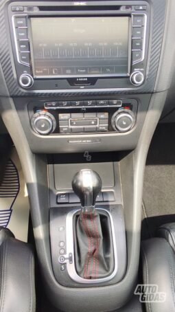 Volkswagen Golf pilnas