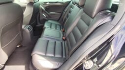 Volkswagen Golf pilnas