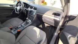 Volkswagen Golf pilnas