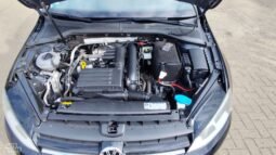 Volkswagen Golf pilnas