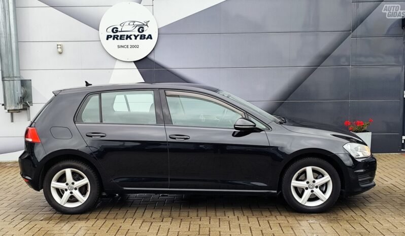 Volkswagen Golf pilnas