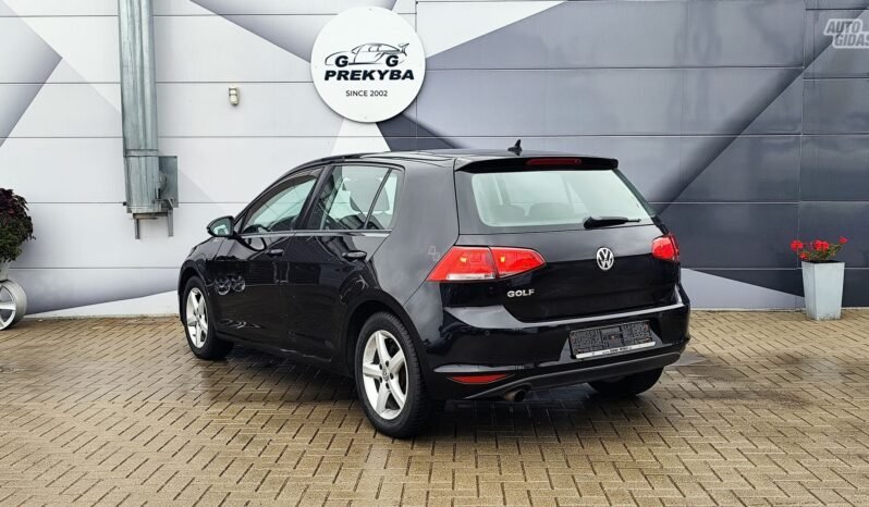 Volkswagen Golf pilnas