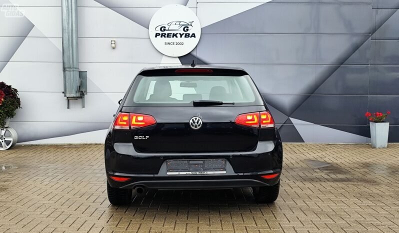 Volkswagen Golf pilnas