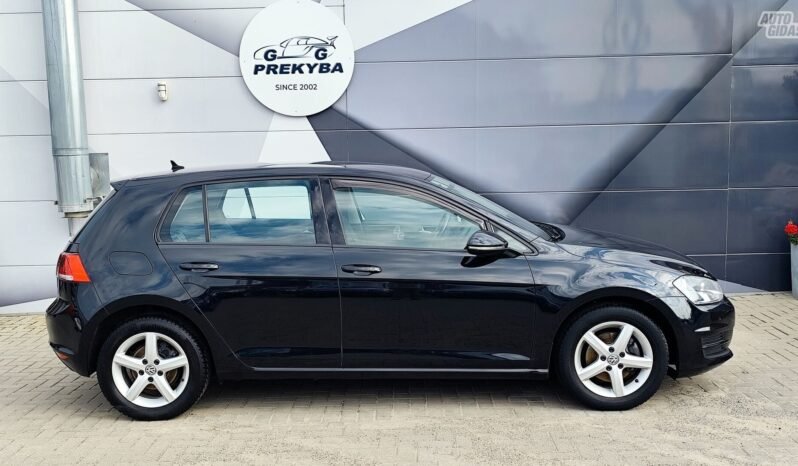 Volkswagen Golf pilnas