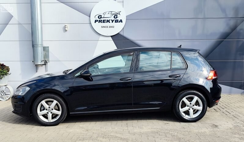 Volkswagen Golf pilnas