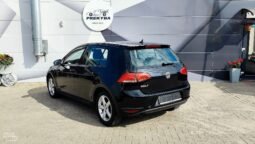 Volkswagen Golf pilnas