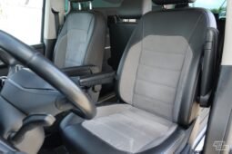 Volkswagen Multivan pilnas