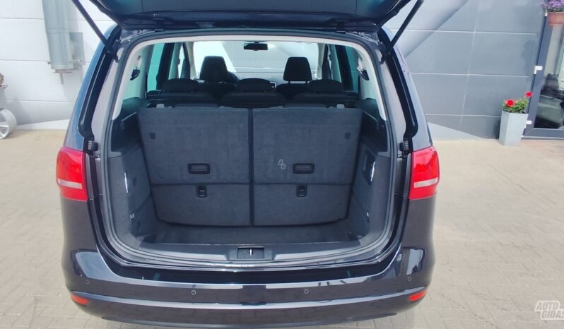 Volkswagen Sharan pilnas