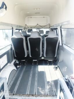 Volkswagen Transporter pilnas