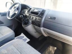 Volkswagen Transporter pilnas