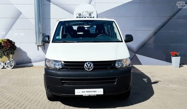 Volkswagen Transporter pilnas
