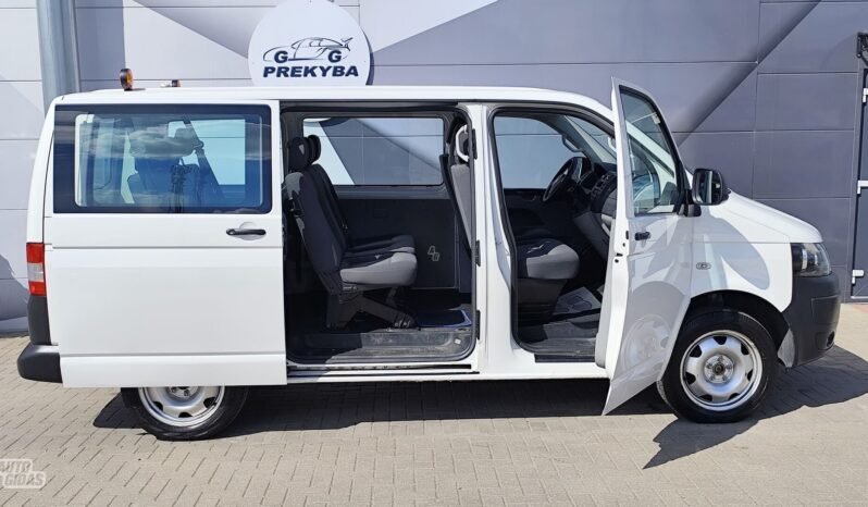 Volkswagen Transporter pilnas
