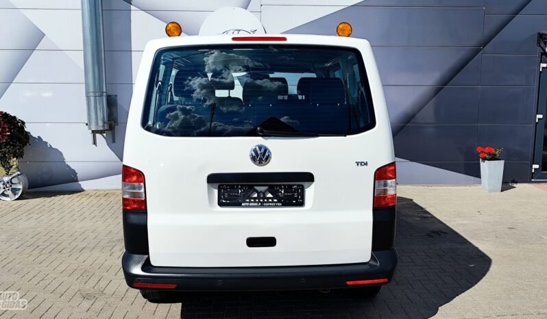 Volkswagen Transporter pilnas