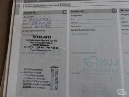 Volvo V60 pilnas