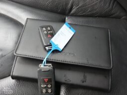 Volvo V60 pilnas