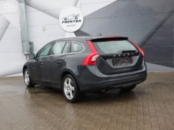 Volvo V60 pilnas