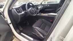 Volvo XC60 pilnas