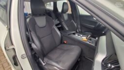 Volvo XC60 pilnas