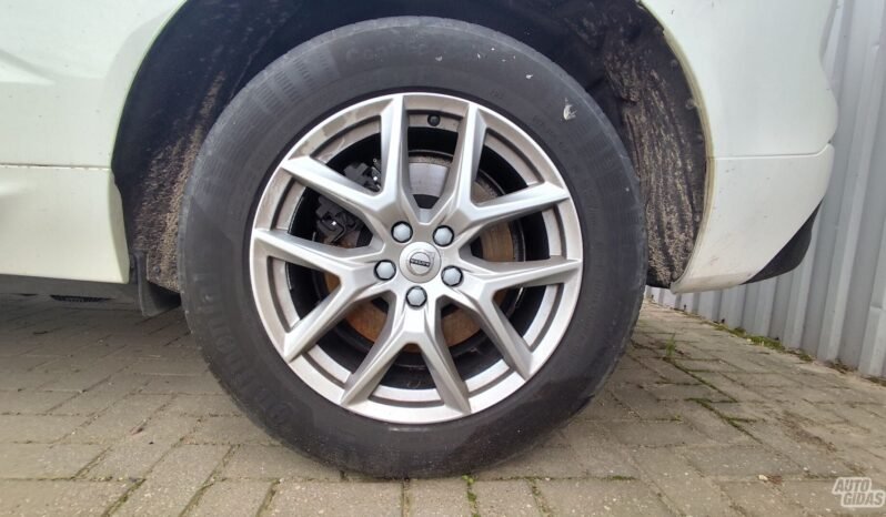 Volvo XC60 pilnas